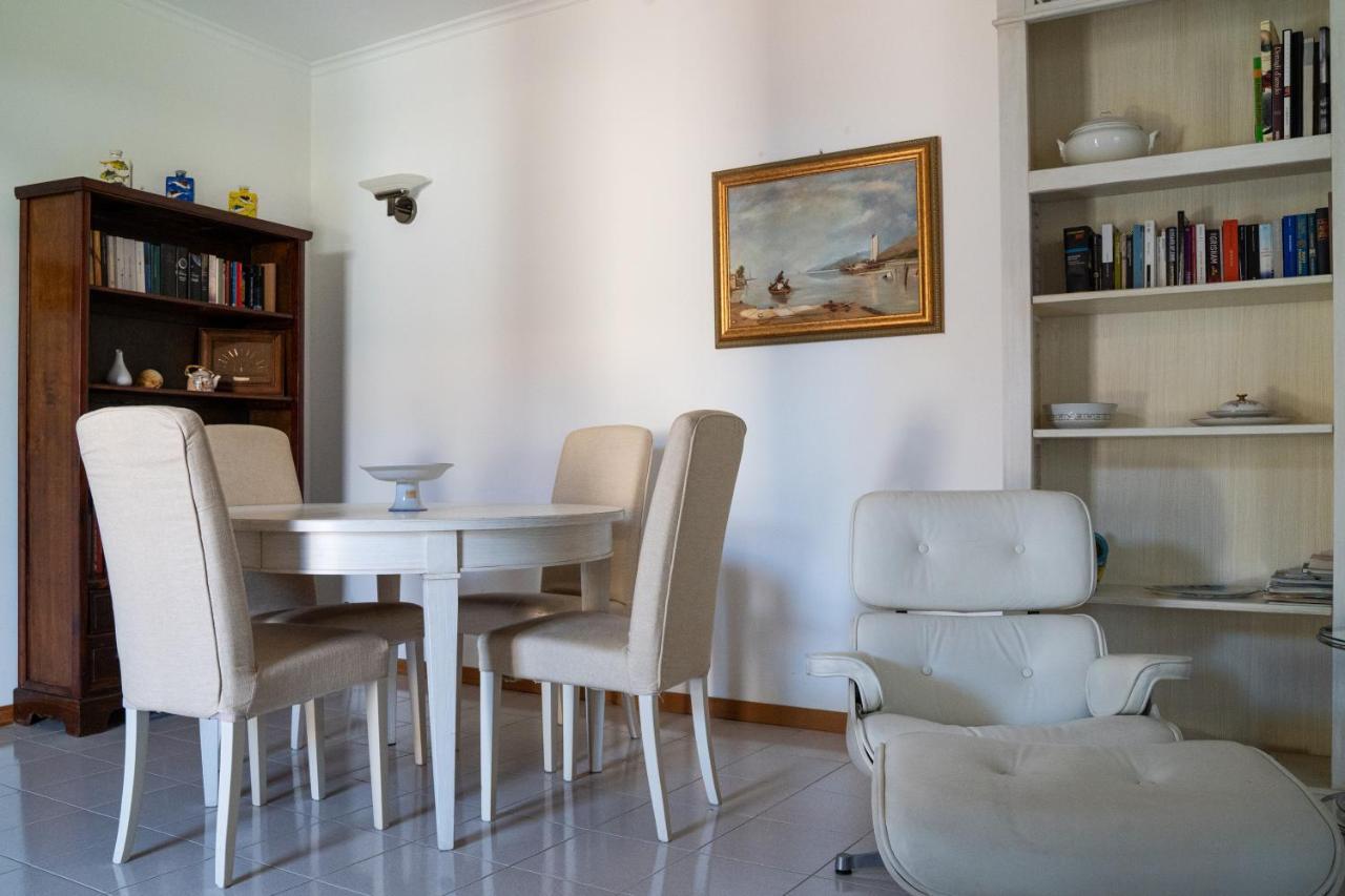 Elegant Apartment In Residence With Pool Acireale Buitenkant foto
