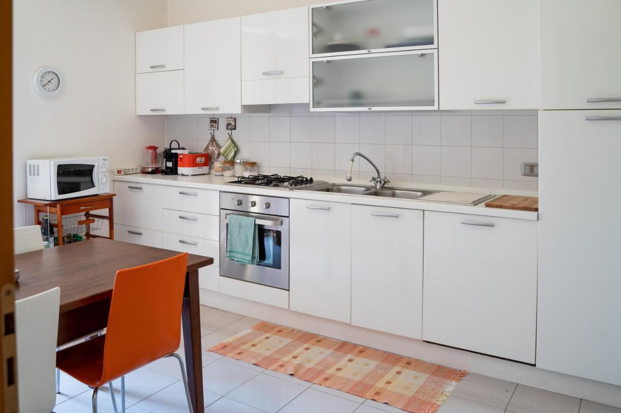 Elegant Apartment In Residence With Pool Acireale Buitenkant foto